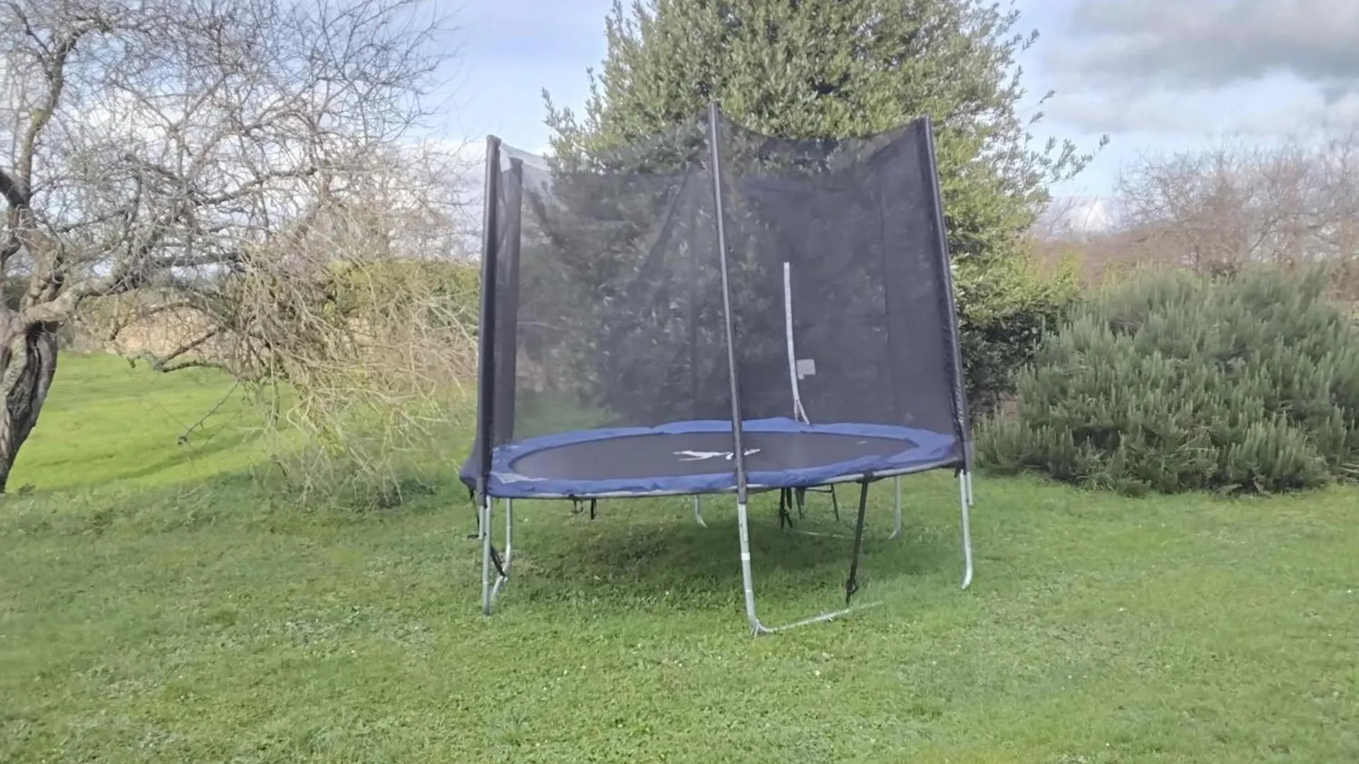 度假居 Gite Rustique Renove Avec Jeux Pour Enfants, Climatisation Et Jardin Privatif A Rocles - Fr-1-489-546